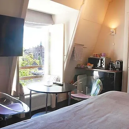Bed & Breakfast Zwanestein Canal House 3*