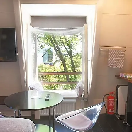 Zwanestein Canal House Bed & Breakfast 3*