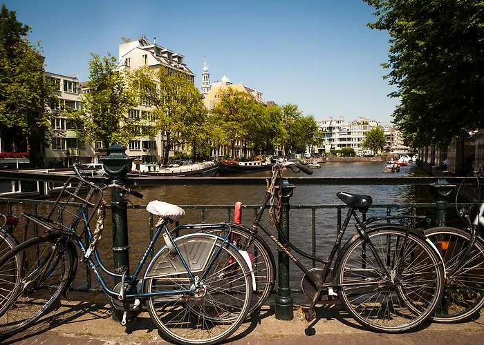 Zwanestein Canal House