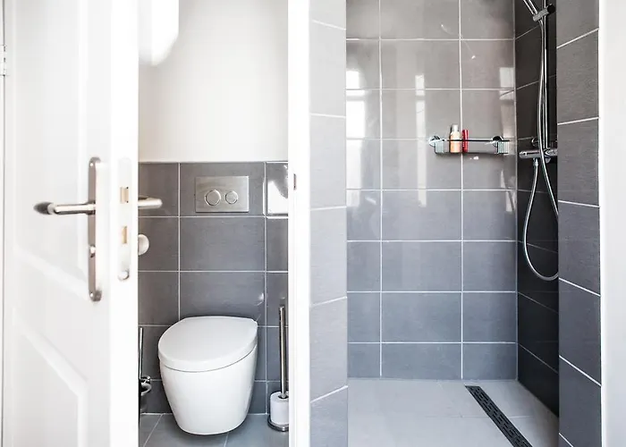 Couette-café Zwanestein Canal House