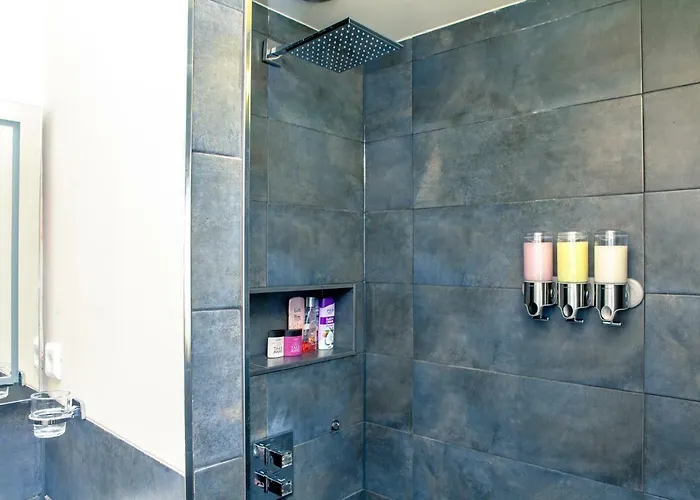 Zwanestein Canal House Couette-café 3*