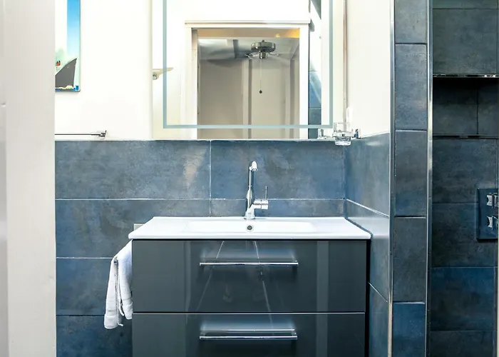 Zwanestein Canal House Couette-café