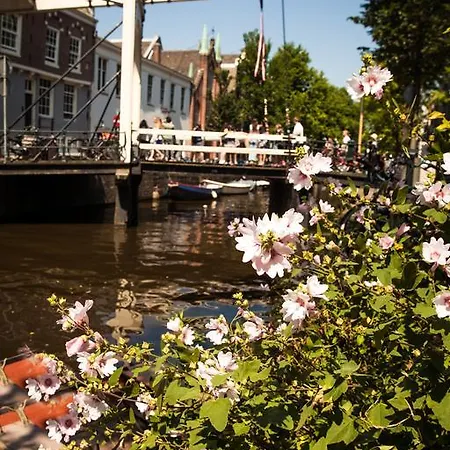 Frühstückspension Zwanestein Canal House